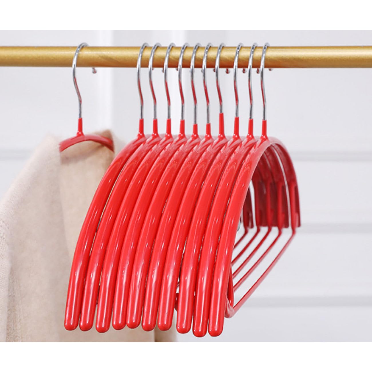 Amazon.co.jp: ハンガー 木製ハンガー 20本組 赤1 30本組 洗濯収納